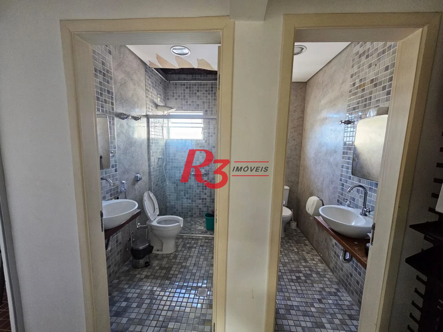 Andar Corporativo à venda, 306 m² por R$ 1.000.000,00 - Vila Matias - Santos/SP