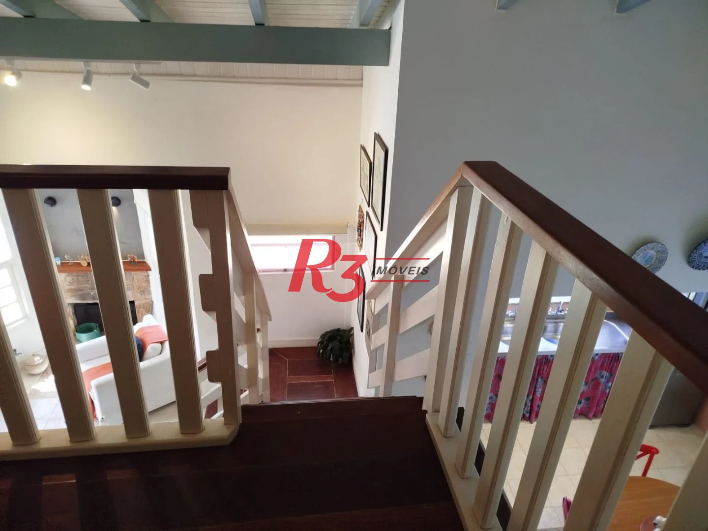 Exclusiva Casa de Esquina na Riviera de São Lourenço – Conforto, Privacidade e Sofisticação a Poucos Passos da Praia
