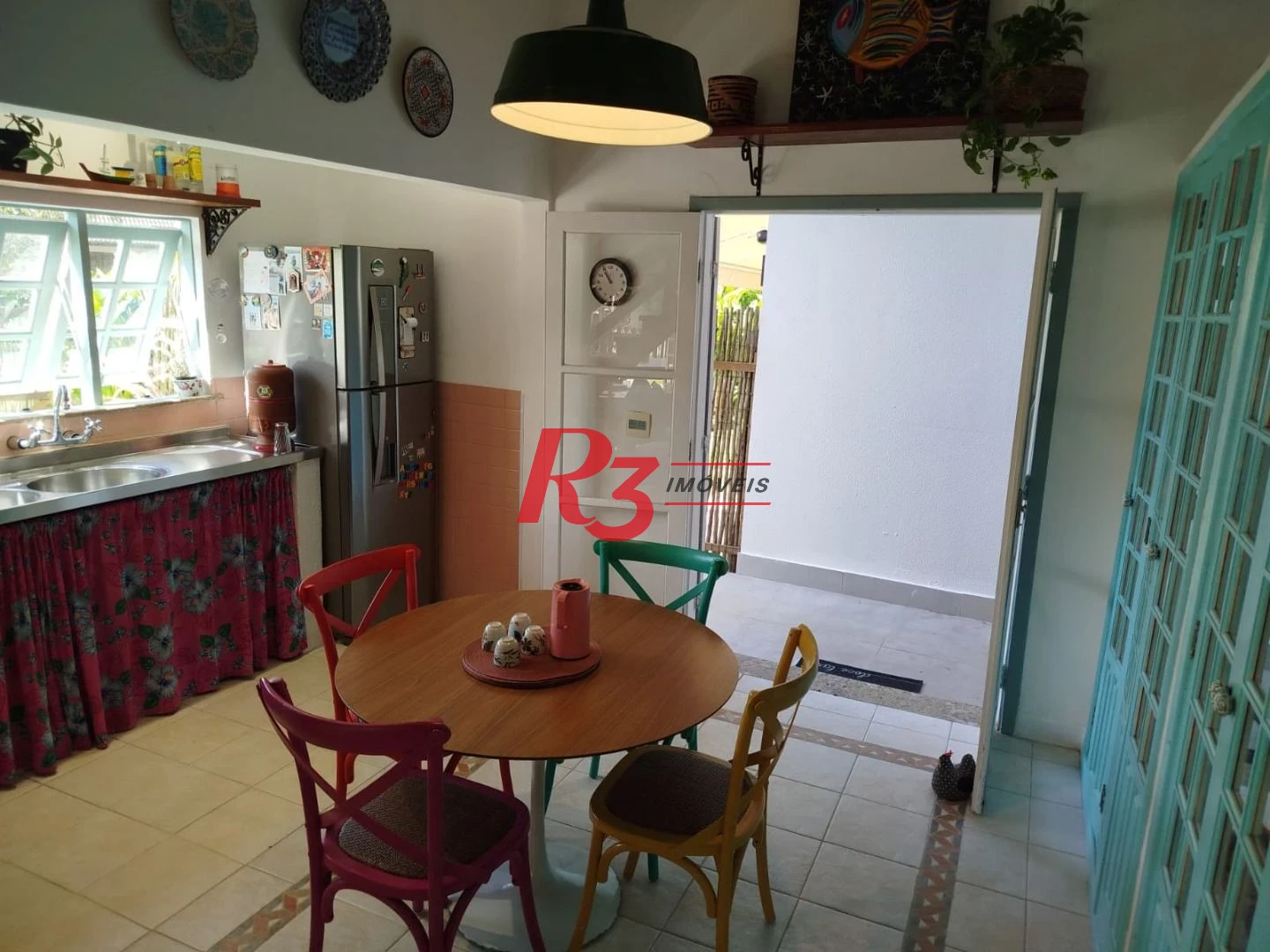 Exclusiva Casa de Esquina na Riviera de São Lourenço – Conforto, Privacidade e Sofisticação a Poucos Passos da Praia