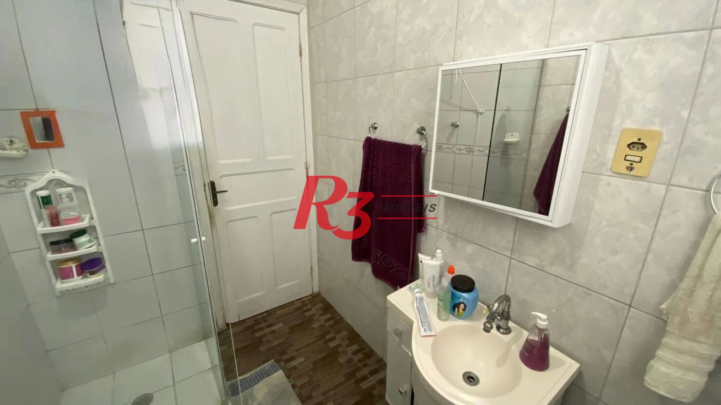 Casa com 3 dormitórios à venda, 103 m² por R$ 680.000,00 - Vila Belmiro - Santos/SP