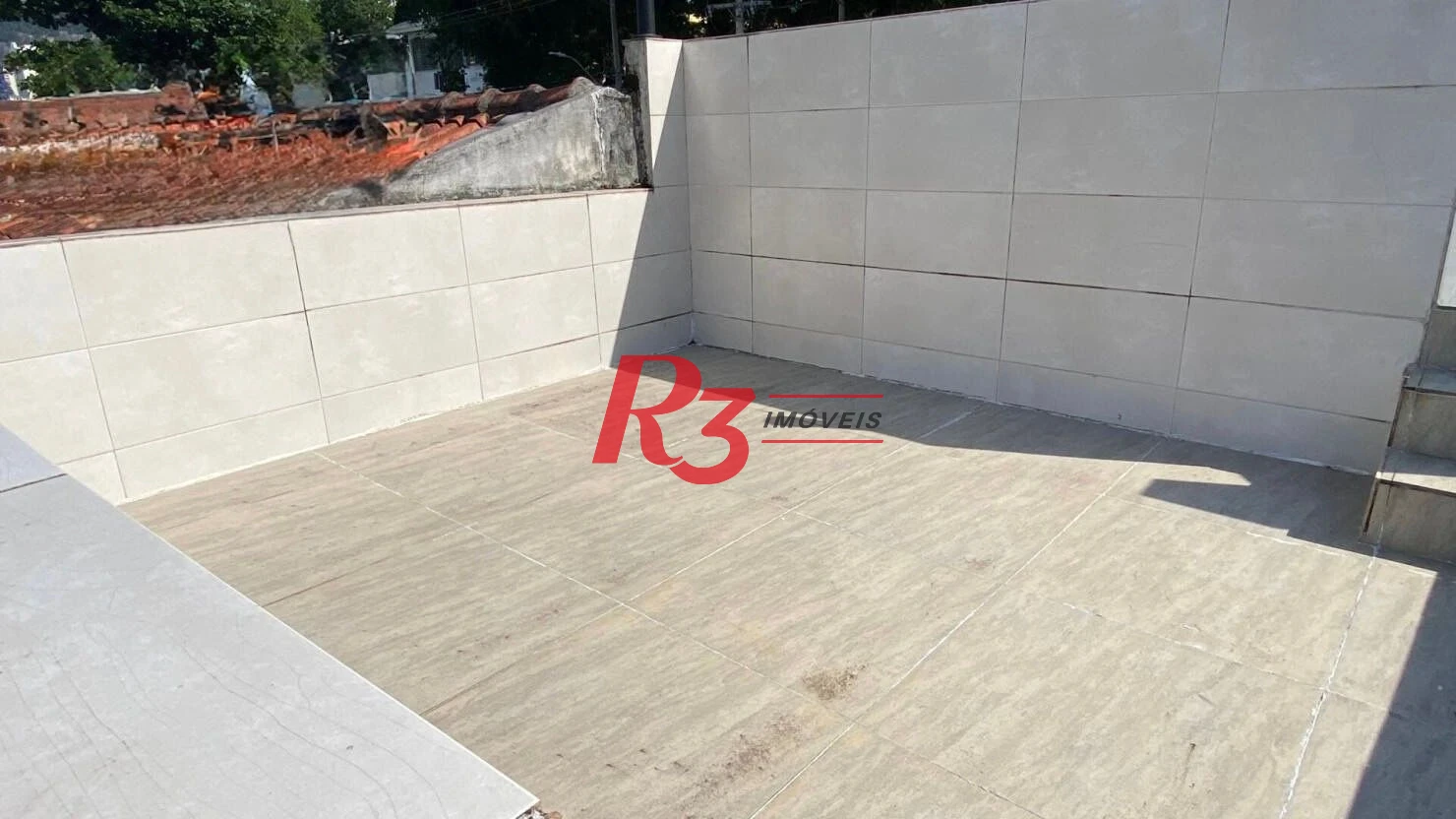 Casa com 3 dormitórios à venda, 103 m² por R$ 680.000,00 - Vila Belmiro - Santos/SP