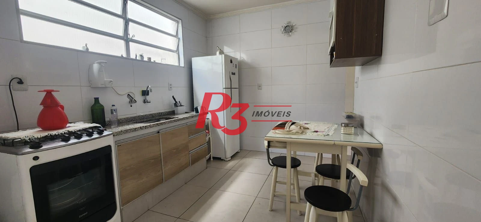 Apartamento com 1 dormitório à venda, 74 m² por R$ 370.000,00 - Embaré - Santos/SP