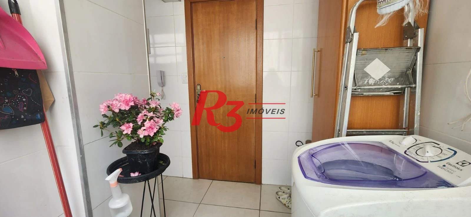 Apartamento com 1 dormitório à venda, 74 m² por R$ 370.000,00 - Embaré - Santos/SP