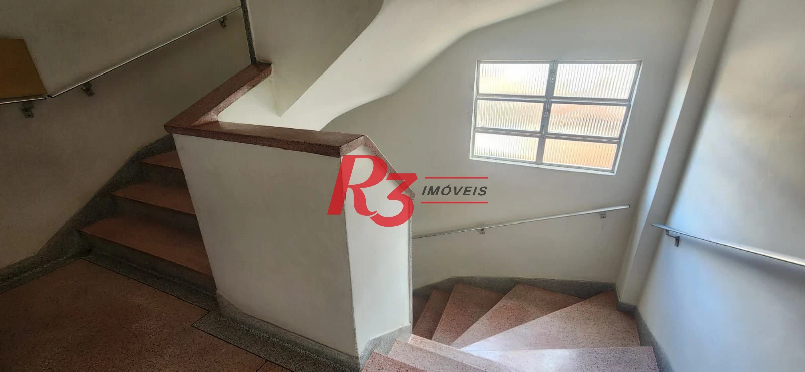 Apartamento com 1 dormitório à venda, 74 m² por R$ 370.000,00 - Embaré - Santos/SP