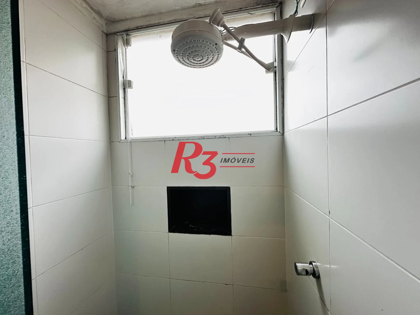 Apartamento com 2 dormitórios à venda, 110 m² por R$ 530.000,00 - Embaré - Santos/SP