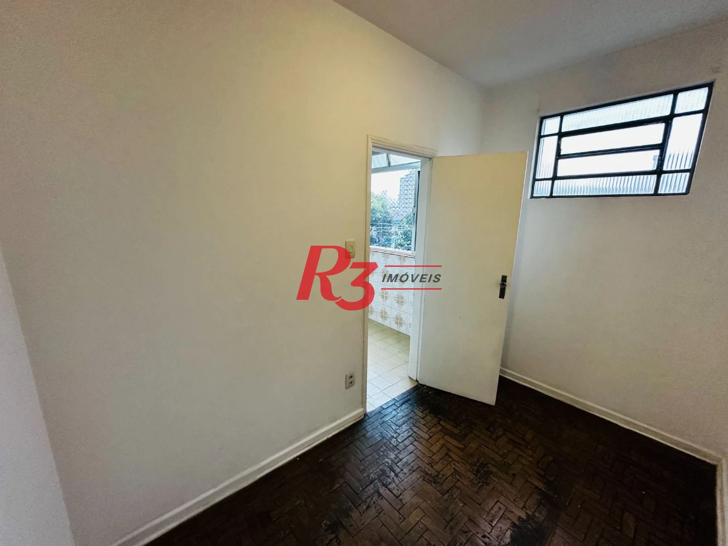 Apartamento com 2 dormitórios à venda, 110 m² por R$ 530.000,00 - Embaré - Santos/SP