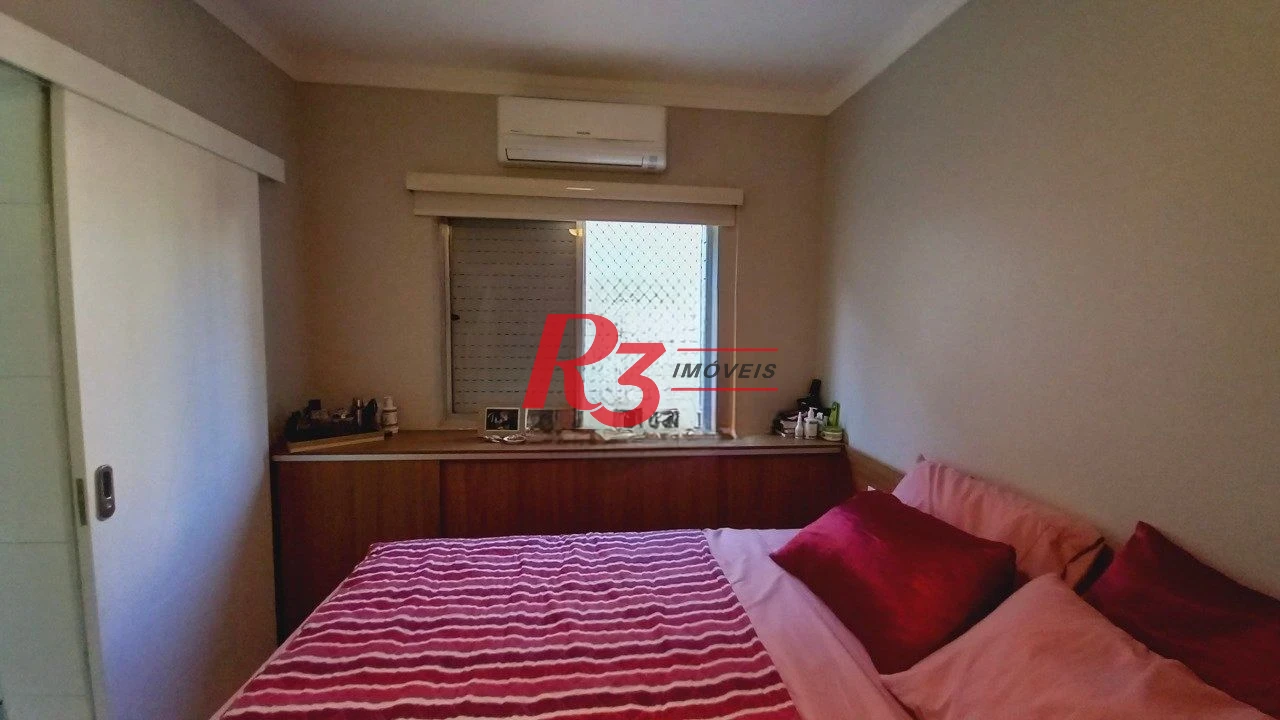 Apartamento com 3 dormitórios à venda, 118 m² por R$ 799.000,00 - Campo Grande - Santos/SP