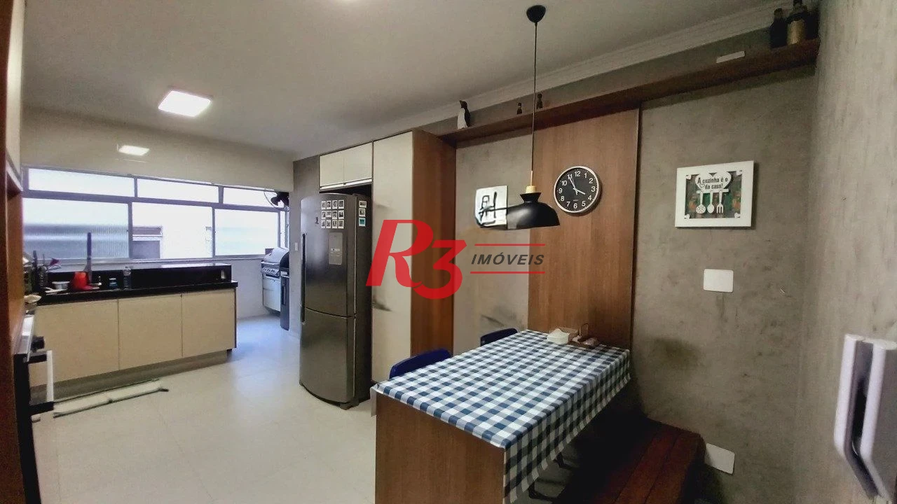 Apartamento com 3 dormitórios à venda, 118 m² por R$ 799.000,00 - Campo Grande - Santos/SP
