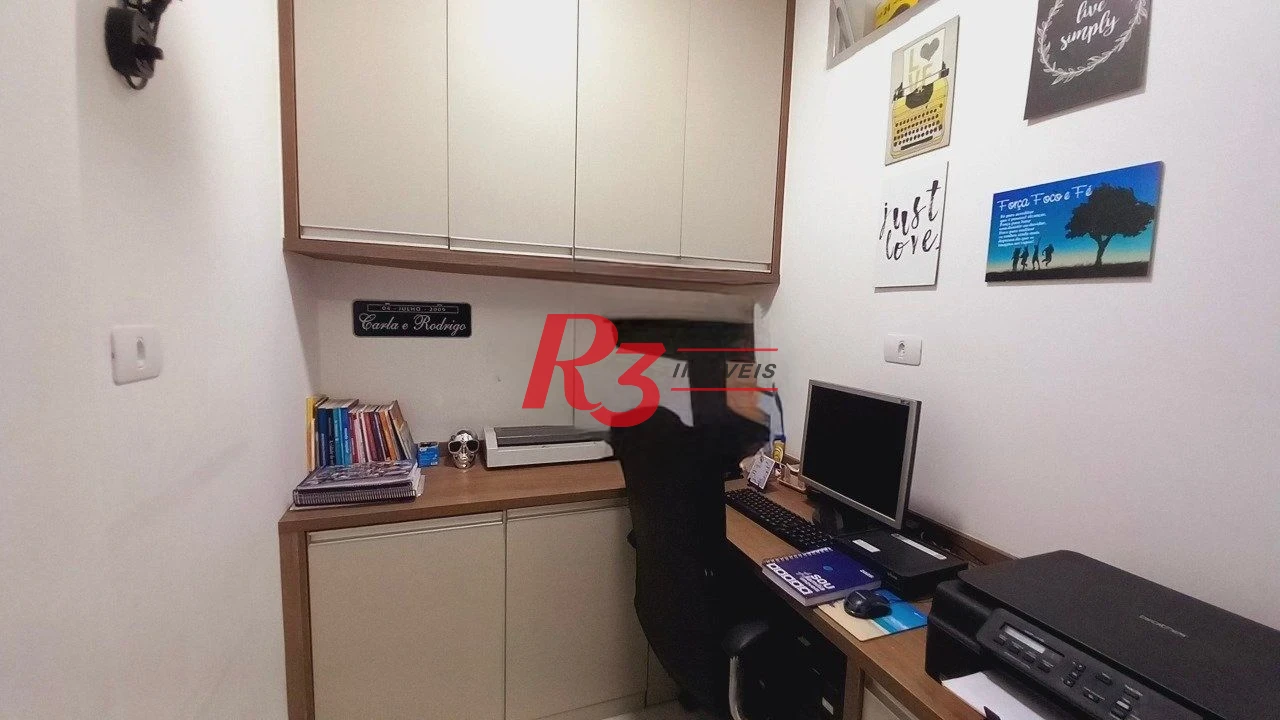 Apartamento com 3 dormitórios à venda, 118 m² por R$ 799.000,00 - Campo Grande - Santos/SP