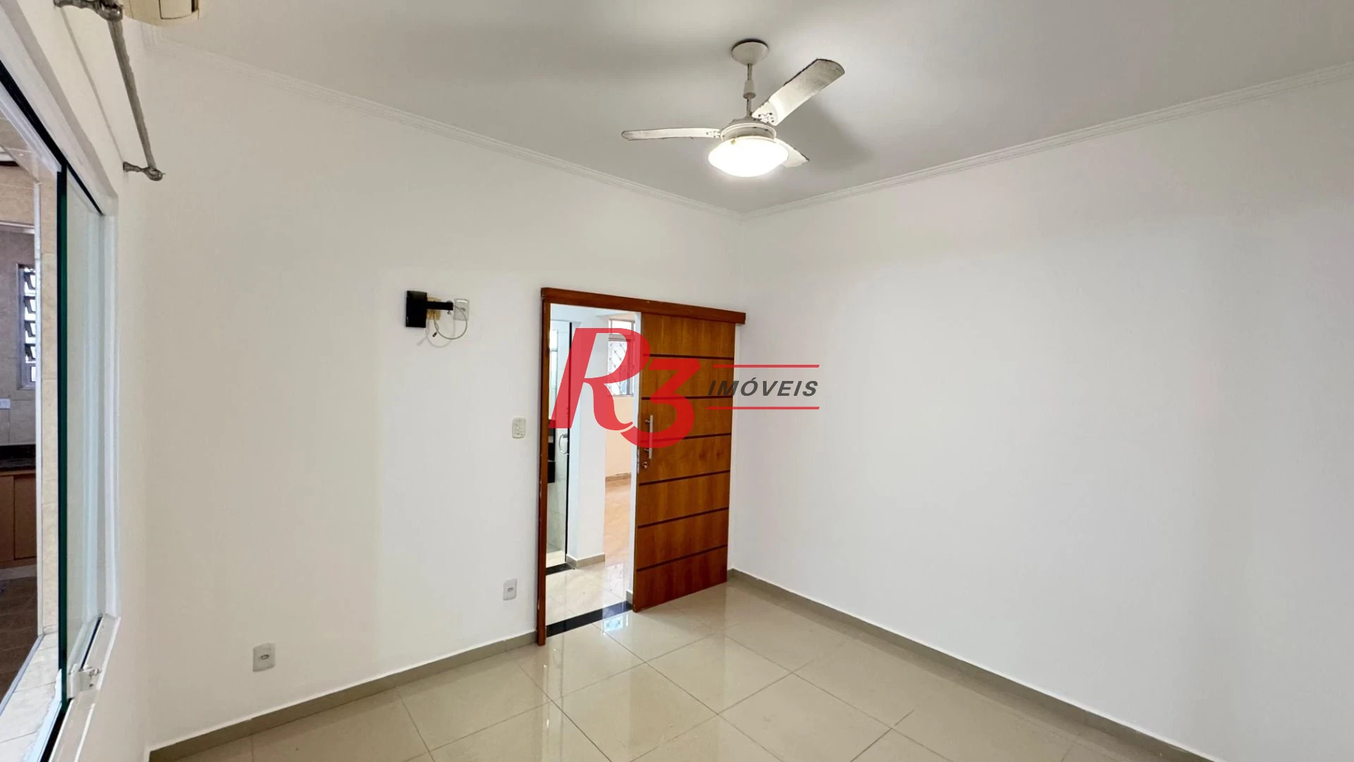 Casa com 4 dormitórios para alugar, 100 m² por R$ 4.700,00/mês - Encruzilhada - Santos/SP