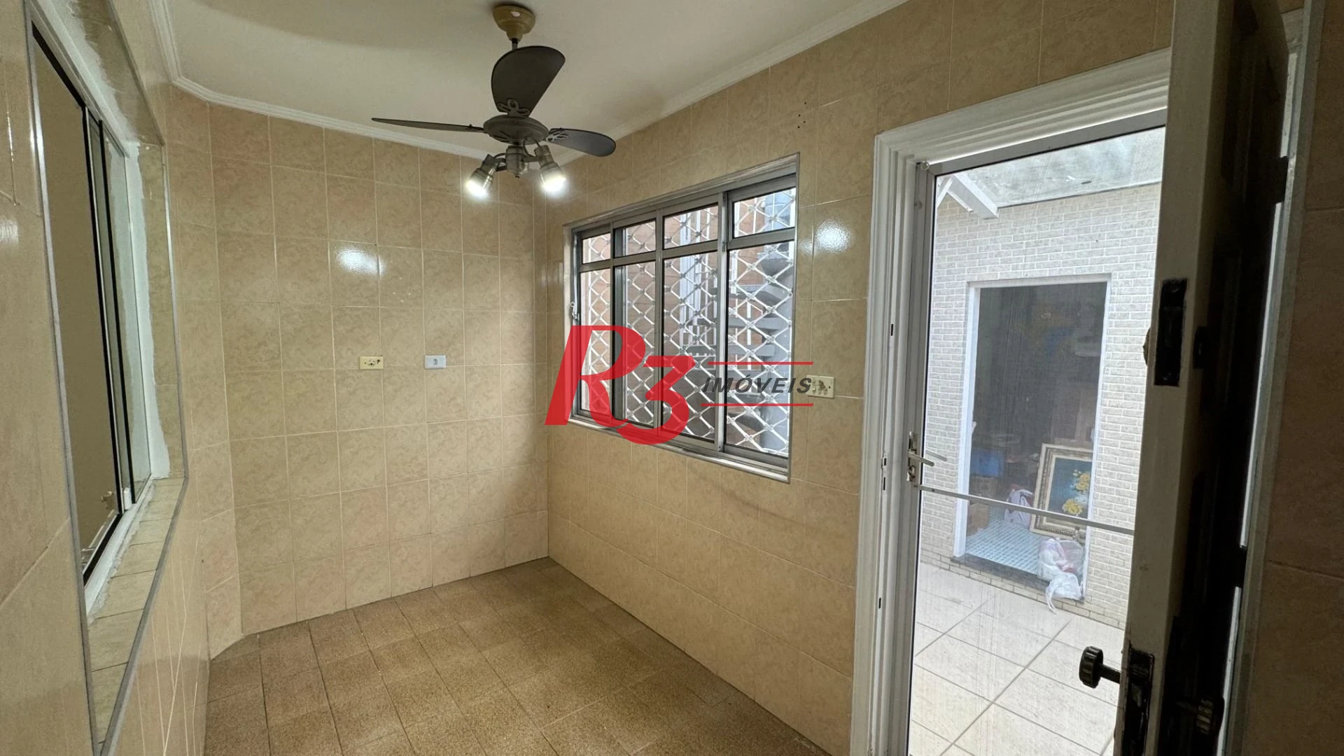 Casa com 4 dormitórios para alugar, 100 m² por R$ 4.700,00/mês - Encruzilhada - Santos/SP