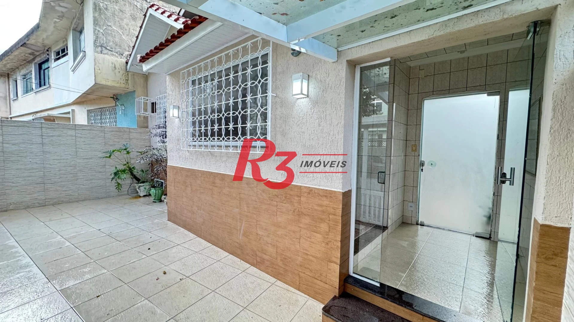 Casa com 4 dormitórios para alugar, 100 m² por R$ 4.700,00/mês - Encruzilhada - Santos/SP