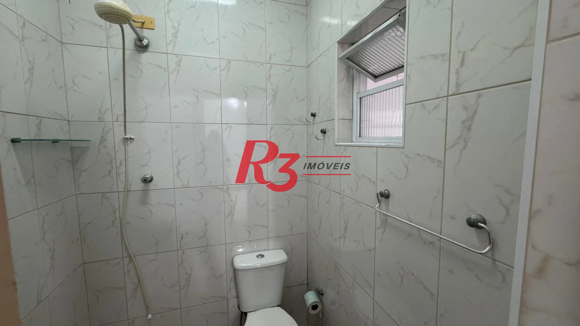 Casa com 4 dormitórios para alugar, 100 m² por R$ 4.700,00/mês - Encruzilhada - Santos/SP