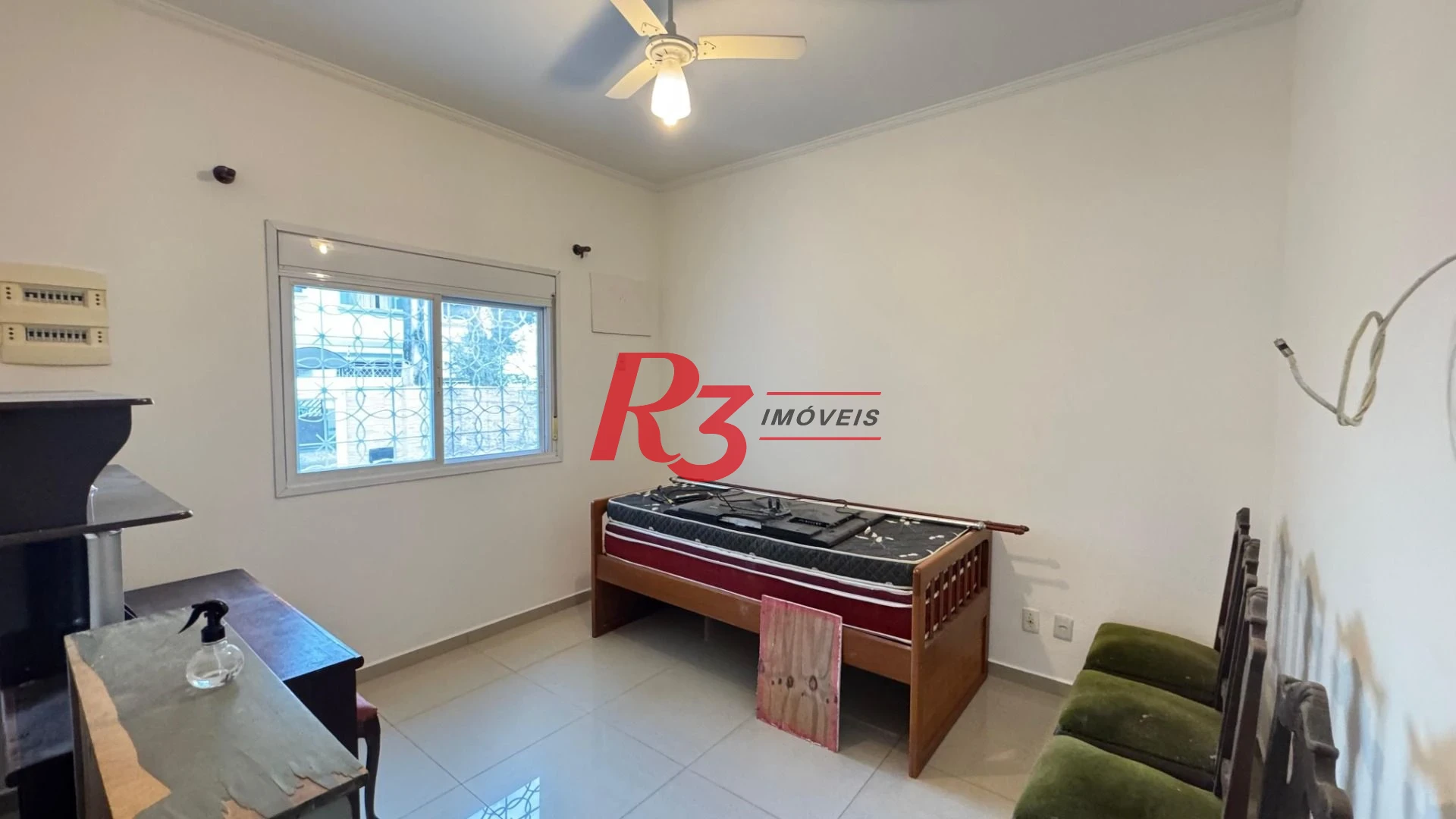 Casa com 4 dormitórios para alugar, 100 m² por R$ 4.700,00/mês - Encruzilhada - Santos/SP