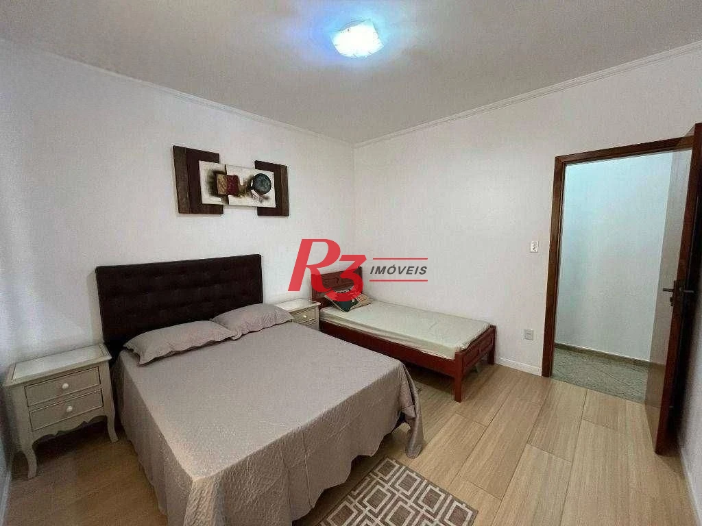 Casa com 4 dormitórios à venda, 173 m² por R$ 1.400.000,00 - Campo Grande - Santos/SP