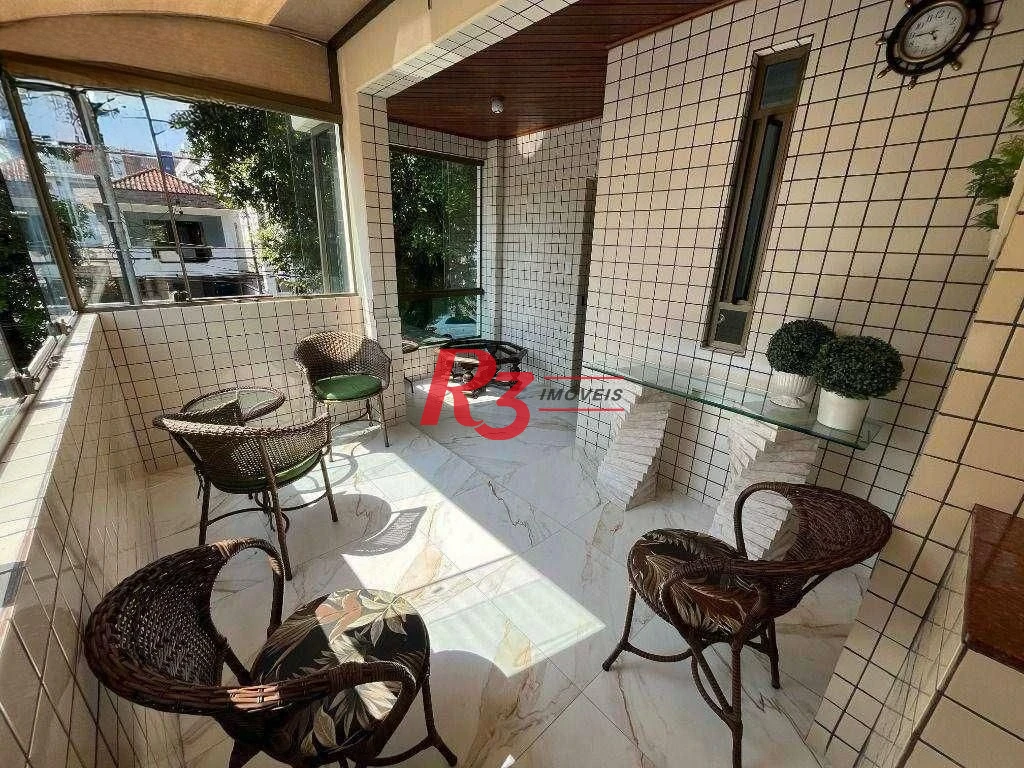 Casa com 4 dormitórios à venda, 173 m² por R$ 1.400.000,00 - Campo Grande - Santos/SP