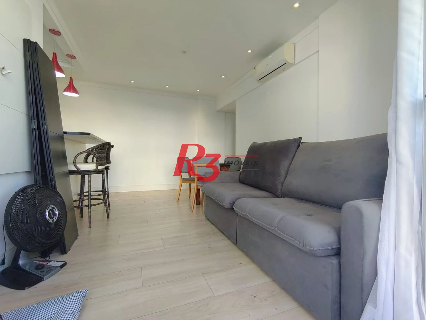 Apartamento com 1 dormitório à venda, 62 m² por R$ 830.000,00 - Ponta da Praia - Santos/SP