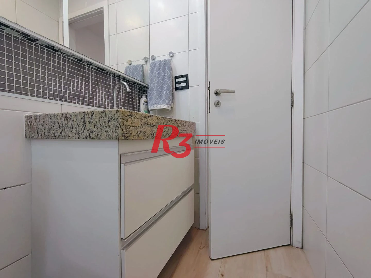 Apartamento com 1 dormitório à venda, 62 m² por R$ 830.000,00 - Ponta da Praia - Santos/SP