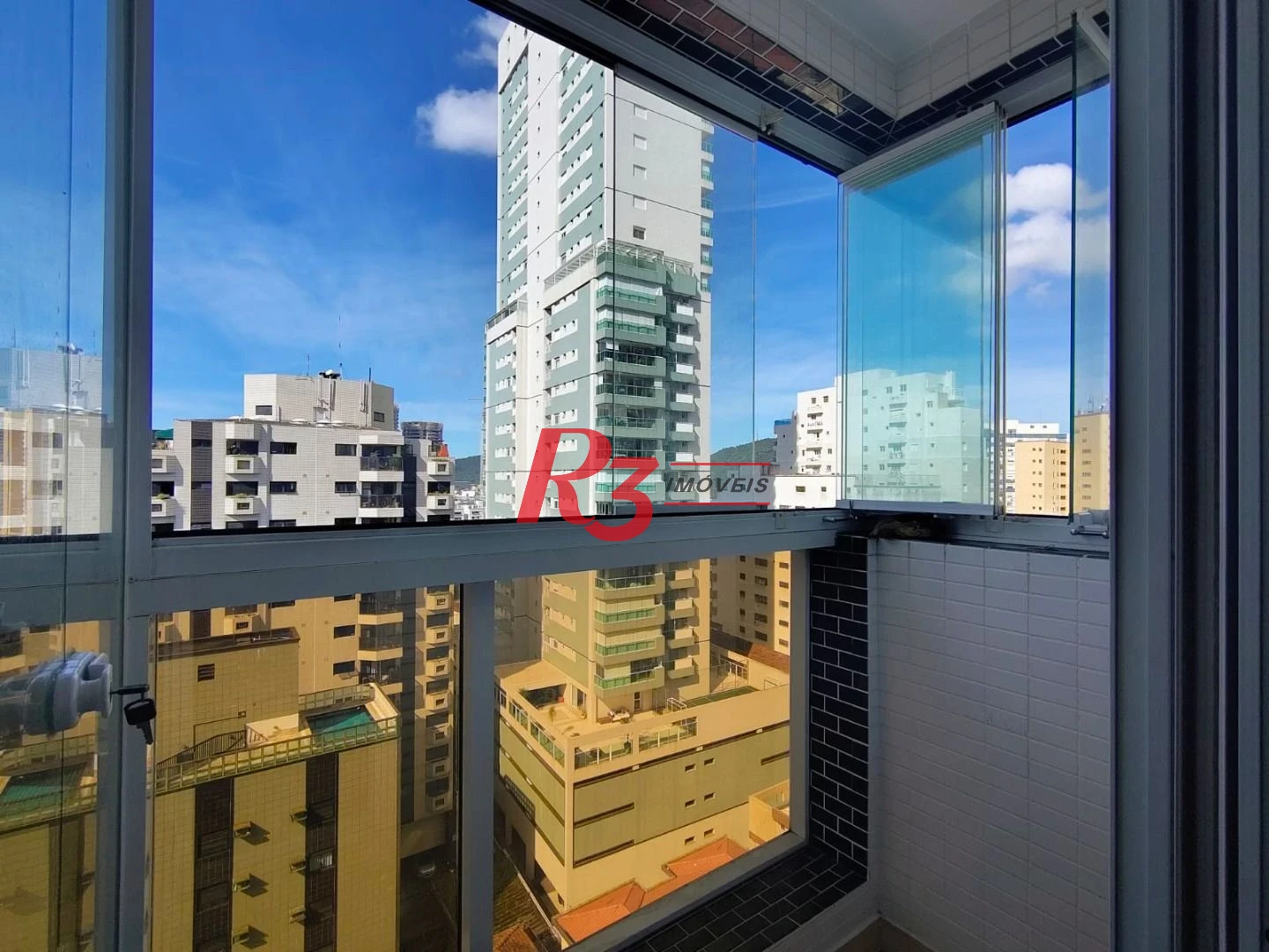 Apartamento com 1 dormitório à venda, 62 m² por R$ 830.000,00 - Ponta da Praia - Santos/SP