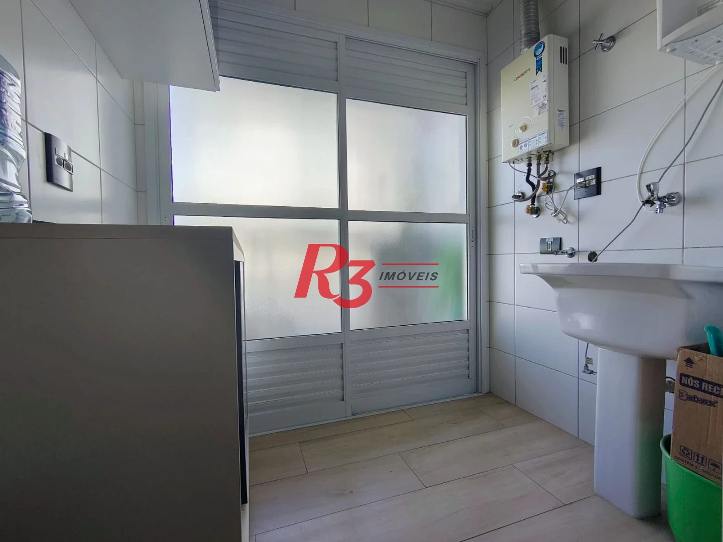 Apartamento com 1 dormitório à venda, 62 m² por R$ 830.000,00 - Ponta da Praia - Santos/SP