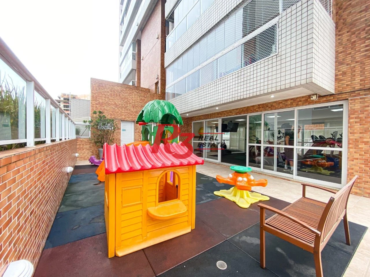 Apartamento com 2 dormitórios à venda, 97 m² por R$ 1.250.000,00 - Gonzaga - Santos/SP