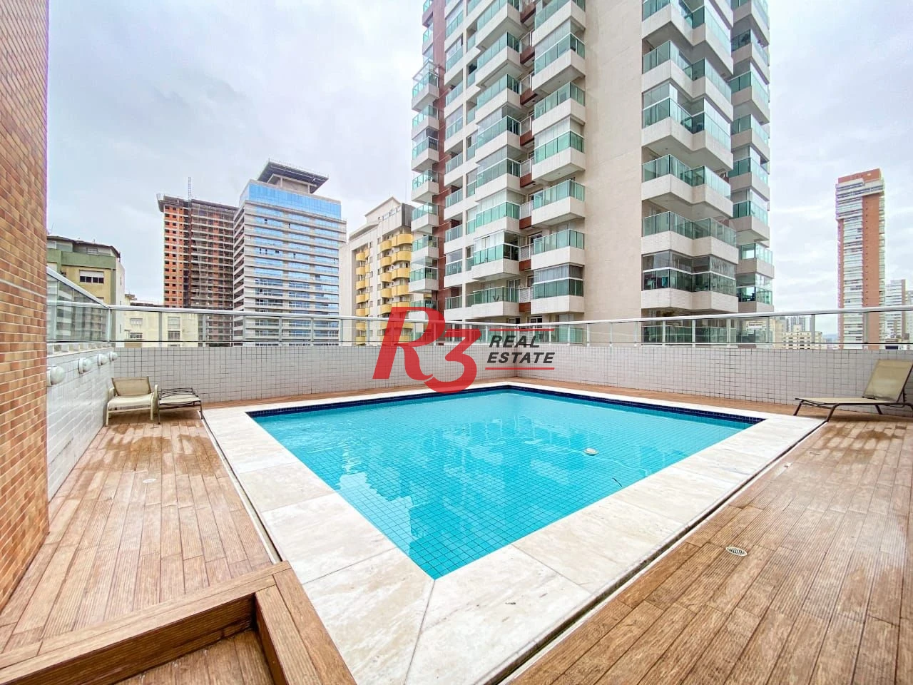 Apartamento com 2 dormitórios à venda, 97 m² por R$ 1.250.000,00 - Gonzaga - Santos/SP