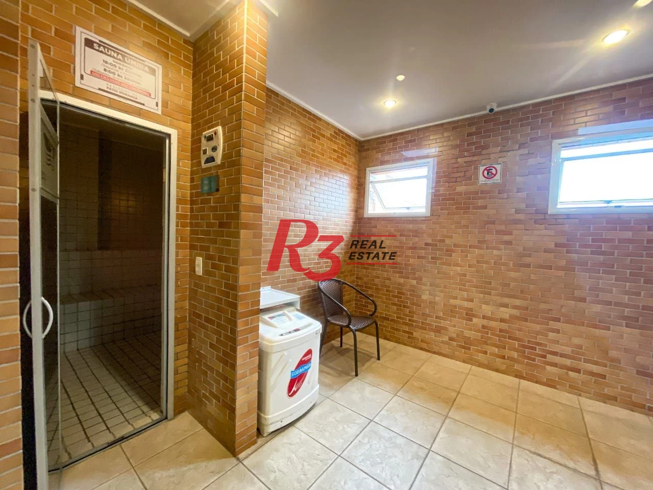 Apartamento com 2 dormitórios à venda, 97 m² por R$ 1.250.000,00 - Gonzaga - Santos/SP