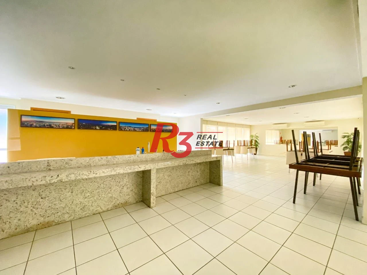 Apartamento com 2 dormitórios à venda, 97 m² por R$ 1.250.000,00 - Gonzaga - Santos/SP