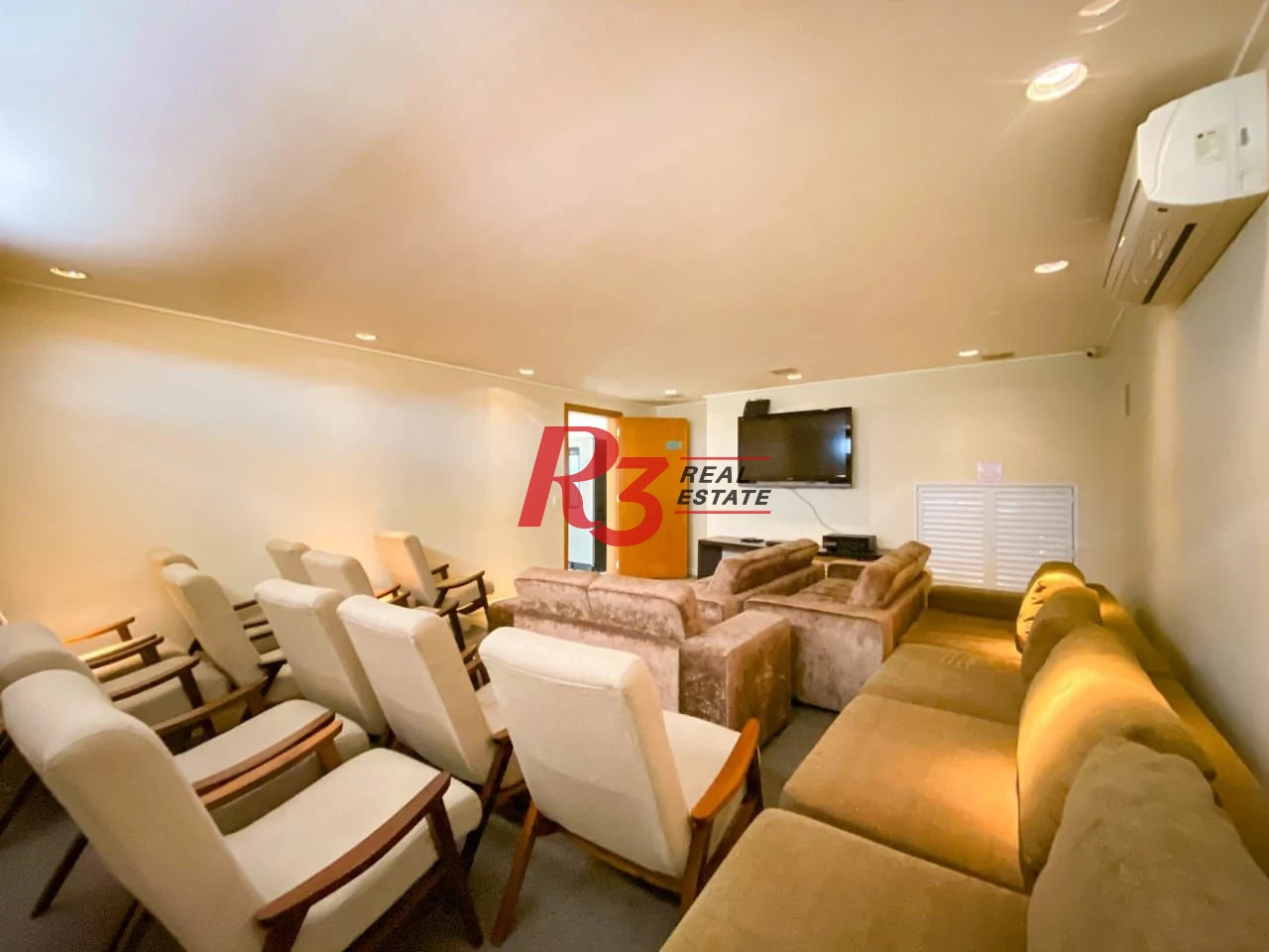 Apartamento com 2 dormitórios à venda, 97 m² por R$ 1.250.000,00 - Gonzaga - Santos/SP