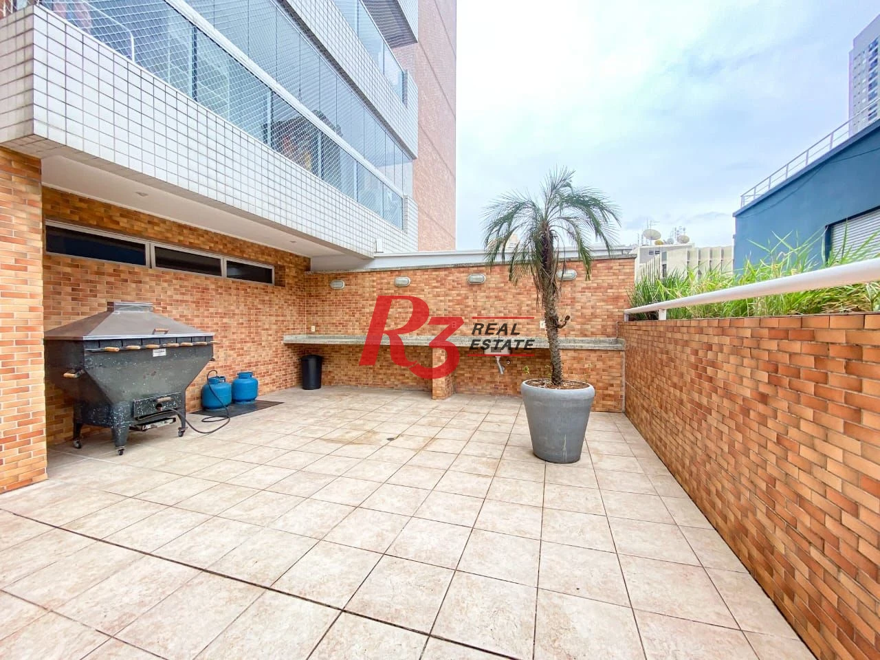 Apartamento com 2 dormitórios à venda, 97 m² por R$ 1.250.000,00 - Gonzaga - Santos/SP