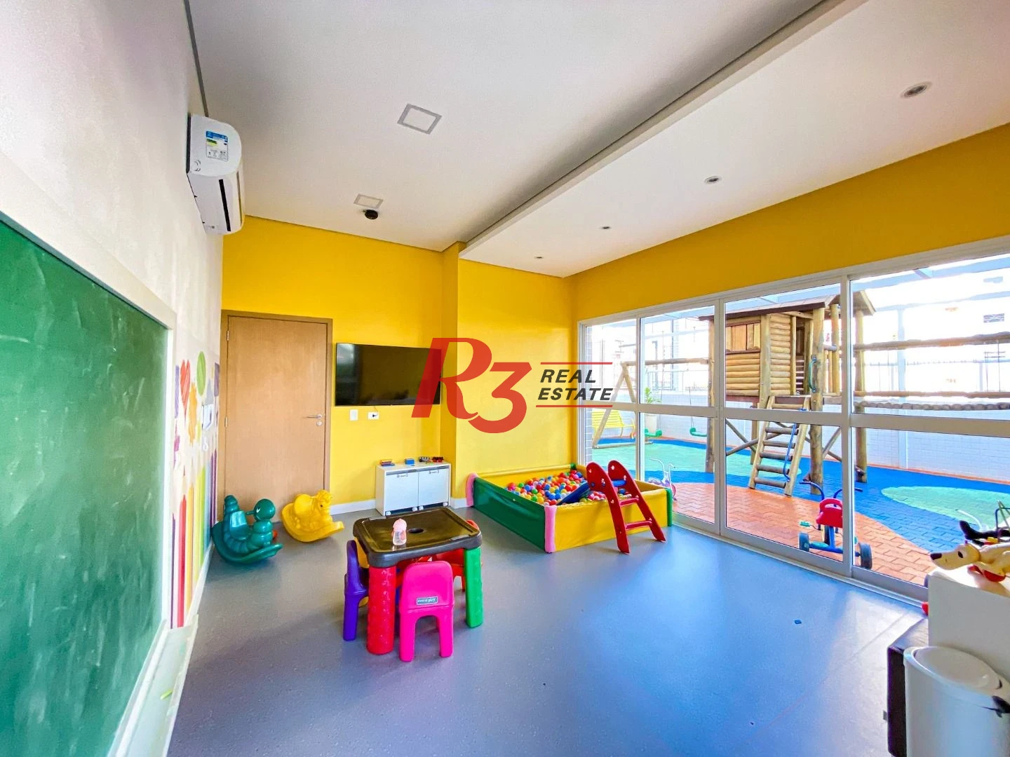 Cobertura à venda, 450 m² por R$ 8.900.000,00 - Gonzaga - Santos/SP