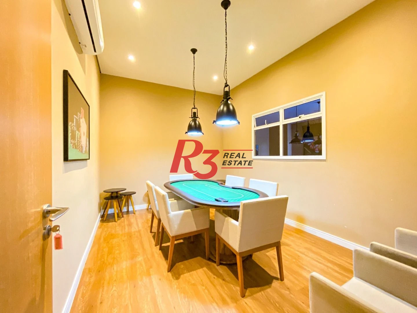 Cobertura à venda, 450 m² por R$ 8.900.000,00 - Gonzaga - Santos/SP
