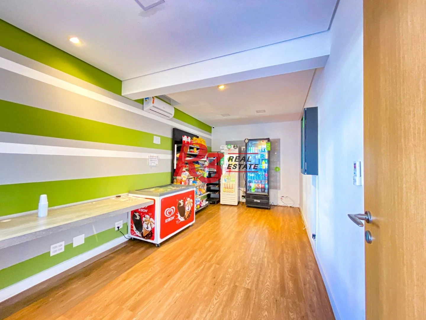 Cobertura à venda, 450 m² por R$ 8.900.000,00 - Gonzaga - Santos/SP