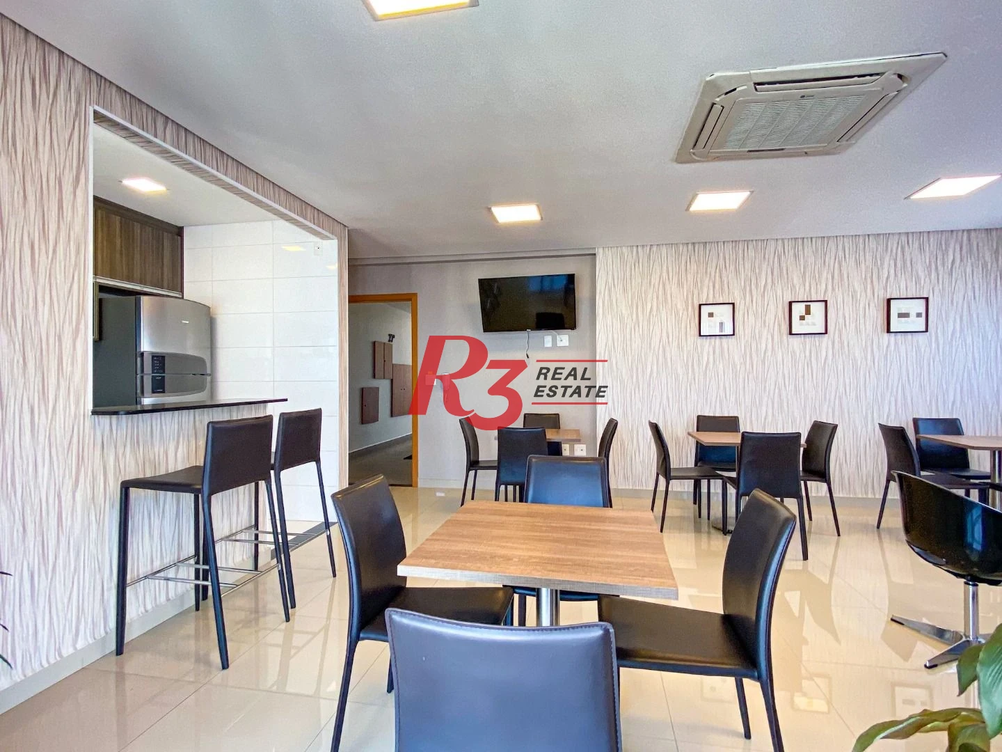 Apartamento à venda, 52 m² por R$ 640.000,00 - Embaré - Santos/SP