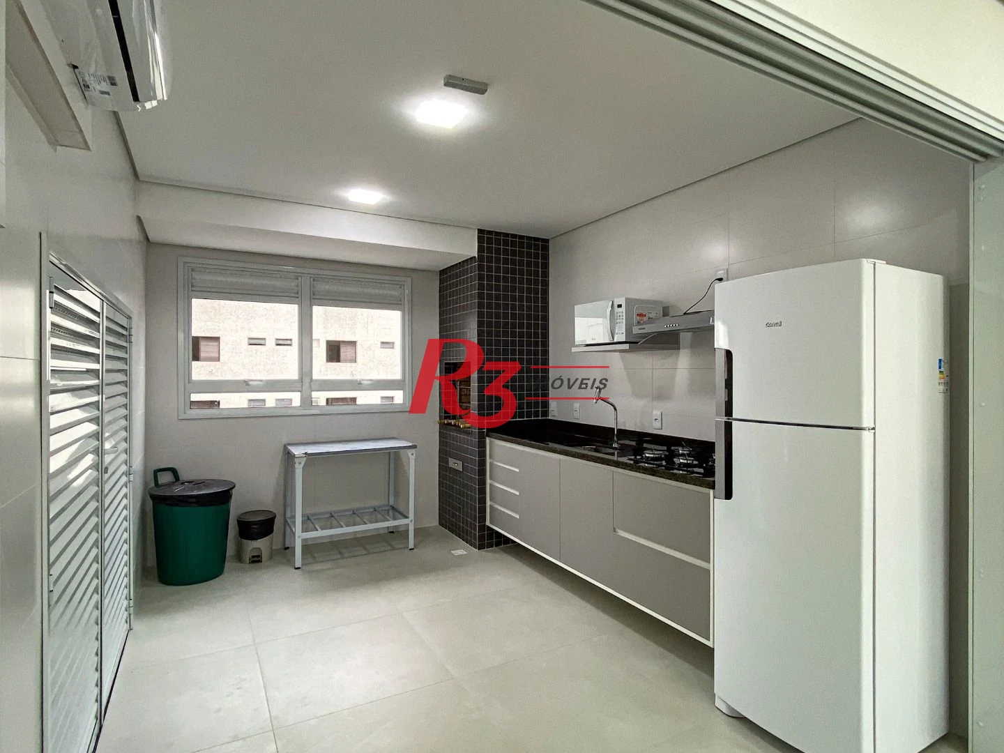 Cobertura com 3 suítes à venda, 166 m² por R$ 4.500.000 - Embaré - Santos/SP