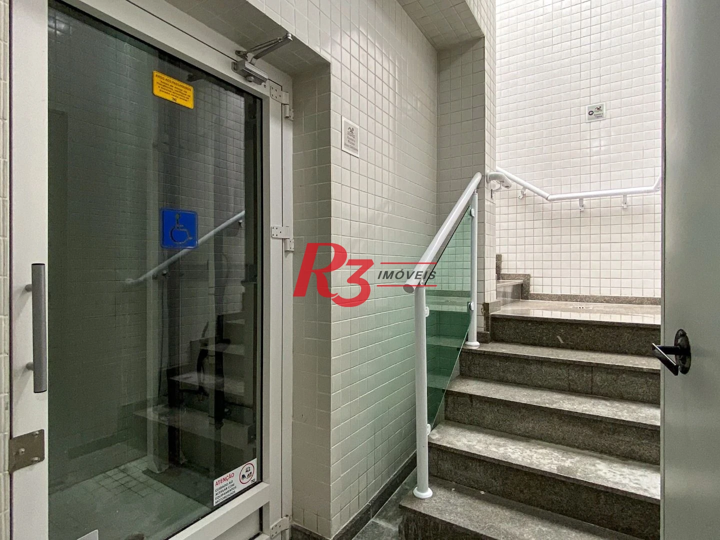 Cobertura com 3 suítes à venda, 166 m² por R$ 4.500.000 - Embaré - Santos/SP