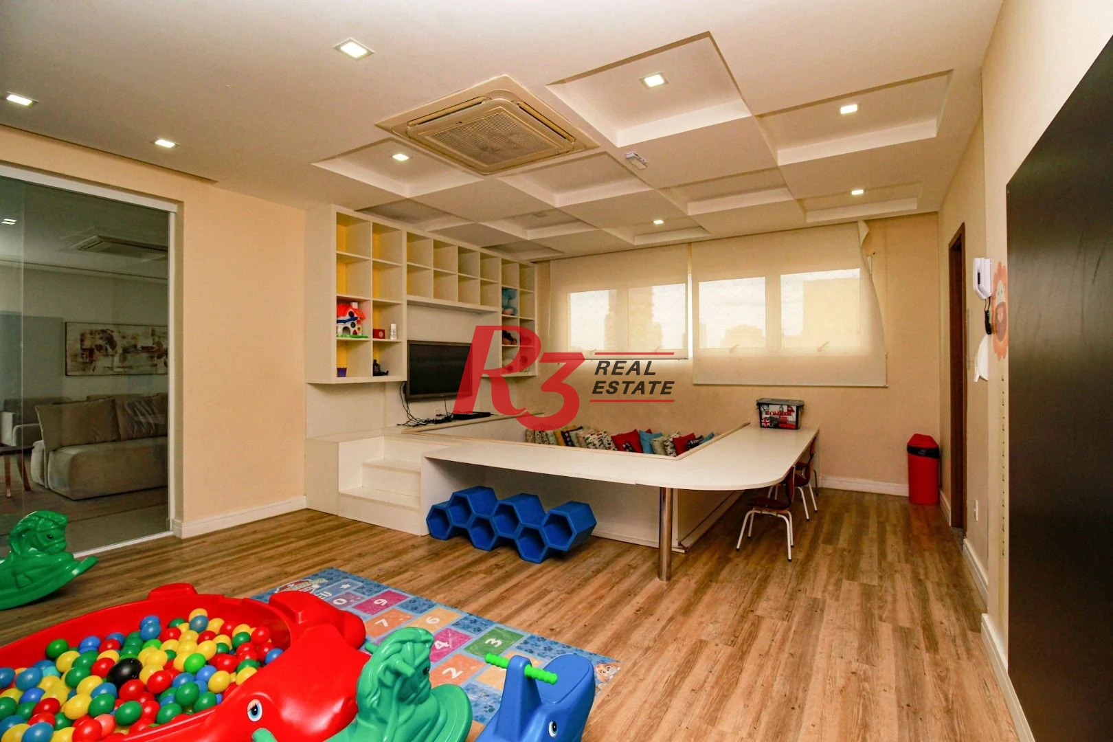 Apartamento com 3 dormitórios à venda, 114 m² por R$ 1.730.000,00 - Pompéia - Santos/SP