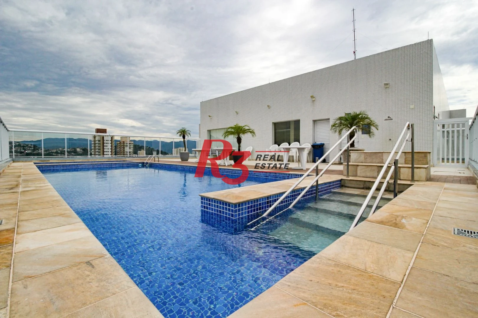 Apartamento com 3 dormitórios à venda, 114 m² por R$ 1.730.000,00 - Pompéia - Santos/SP