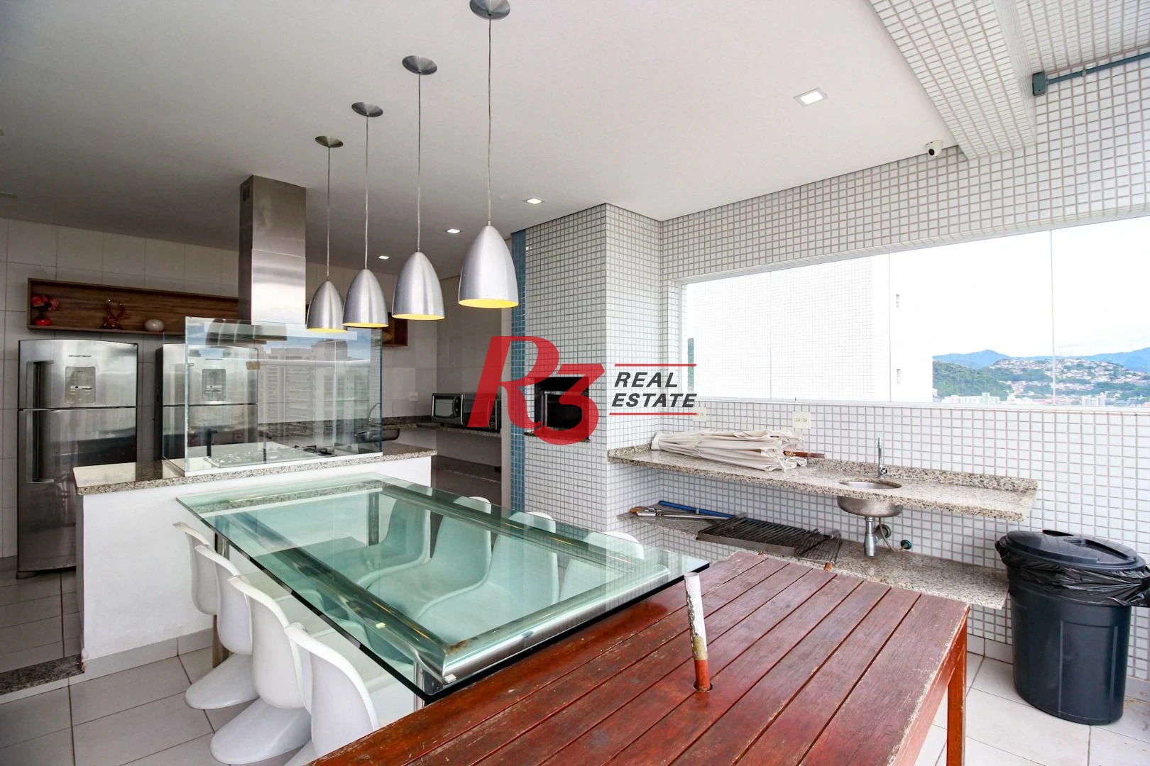 Apartamento com 3 dormitórios à venda, 114 m² por R$ 1.730.000,00 - Pompéia - Santos/SP