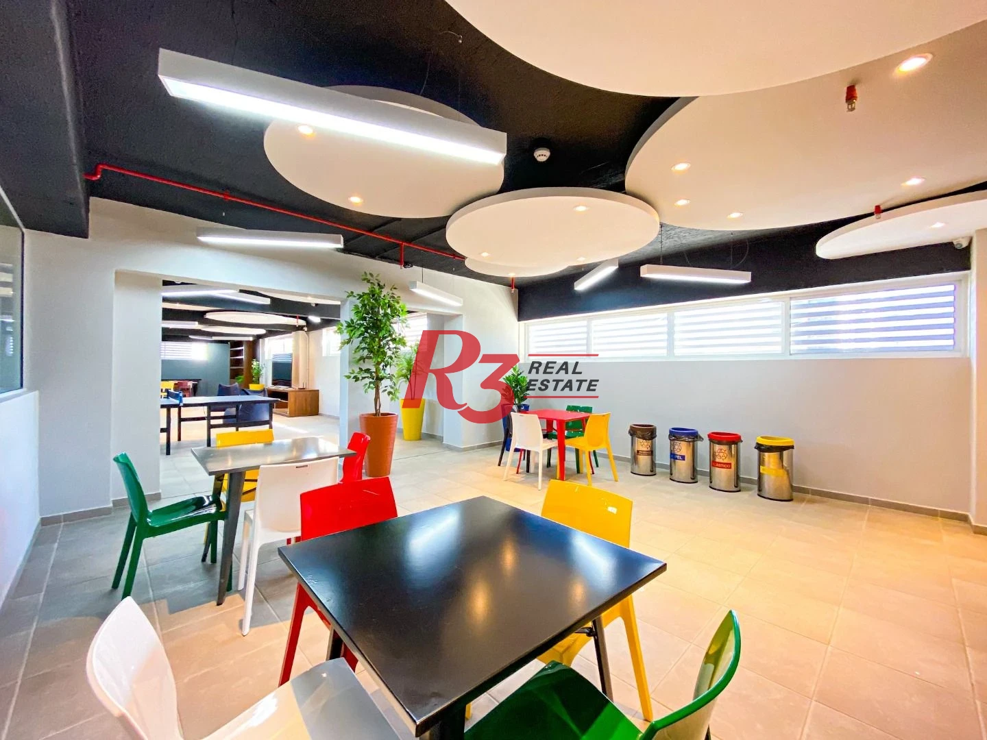 Sala para alugar, 101 m² por R$ 8.151,04/mês - Vila Matias - Santos/SP