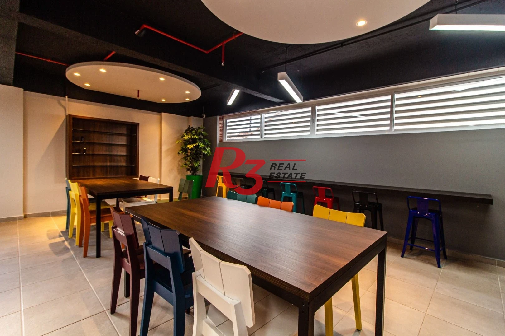 Sala para alugar, 101 m² por R$ 8.151,04/mês - Vila Matias - Santos/SP