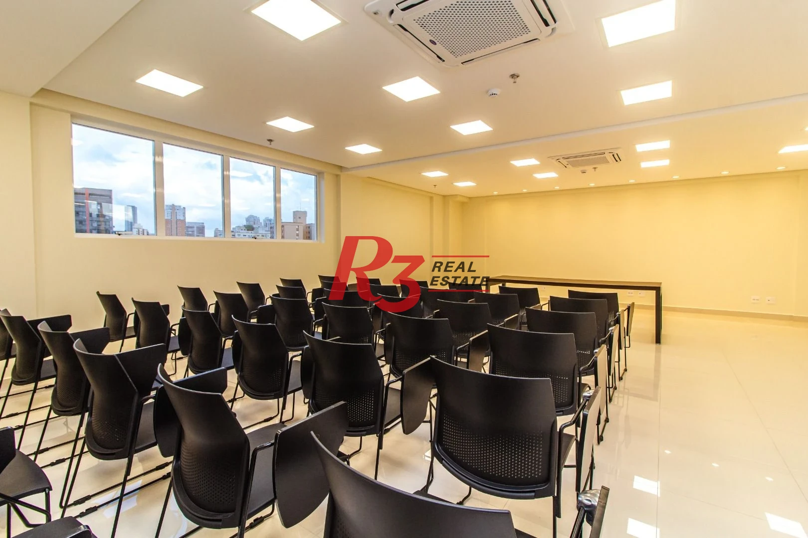 Sala para alugar, 101 m² por R$ 8.151,04/mês - Vila Matias - Santos/SP