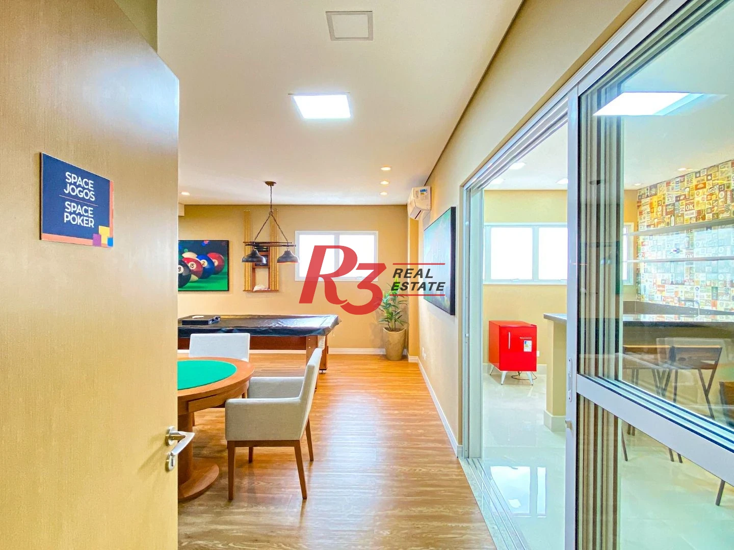 Apartamento com 2 dormitórios para alugar, 69 m² por R$ 5.500,00/mês - Boqueirão - Santos/SP
