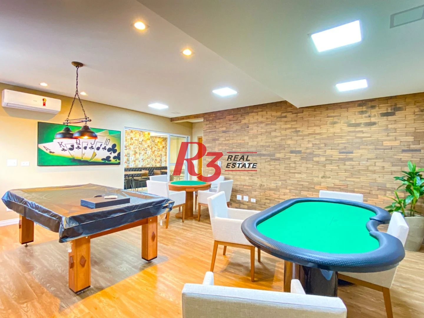 Apartamento com 2 dormitórios para alugar, 69 m² por R$ 5.500,00/mês - Boqueirão - Santos/SP
