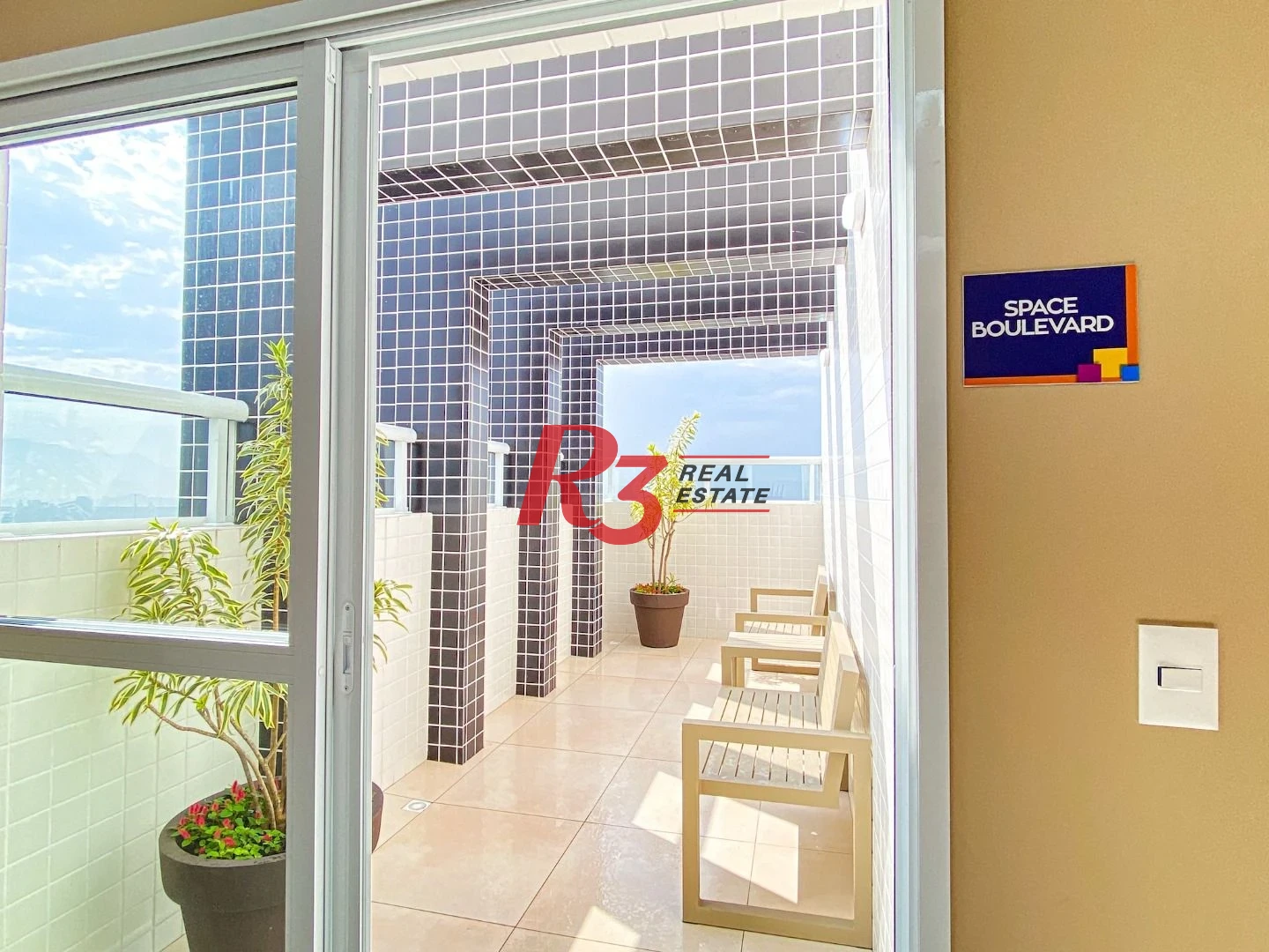 Apartamento com 2 dormitórios para alugar, 69 m² por R$ 5.500,00/mês - Boqueirão - Santos/SP