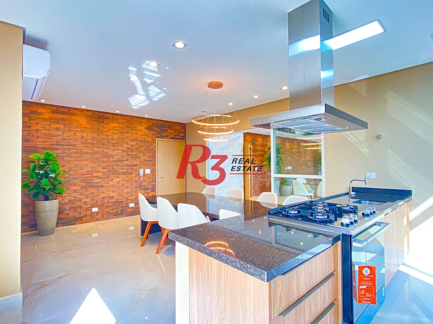 Apartamento com 2 dormitórios para alugar, 69 m² por R$ 5.500,00/mês - Boqueirão - Santos/SP