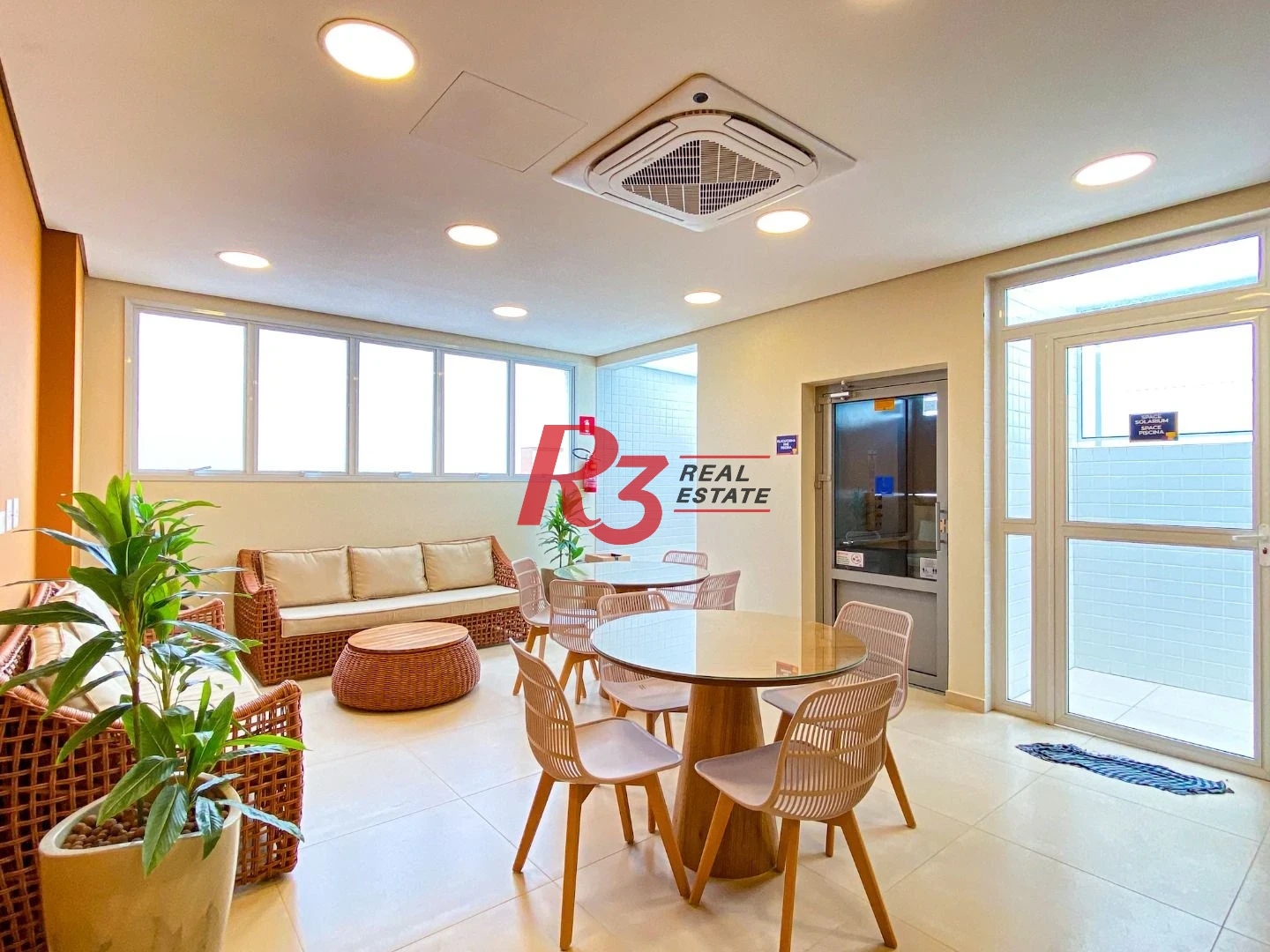 Apartamento com 2 dormitórios para alugar, 69 m² por R$ 5.500,00/mês - Boqueirão - Santos/SP