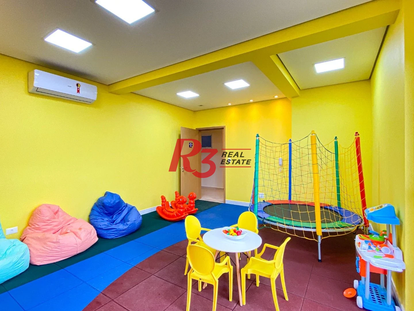 Apartamento com 2 dormitórios para alugar, 69 m² por R$ 5.500,00/mês - Boqueirão - Santos/SP