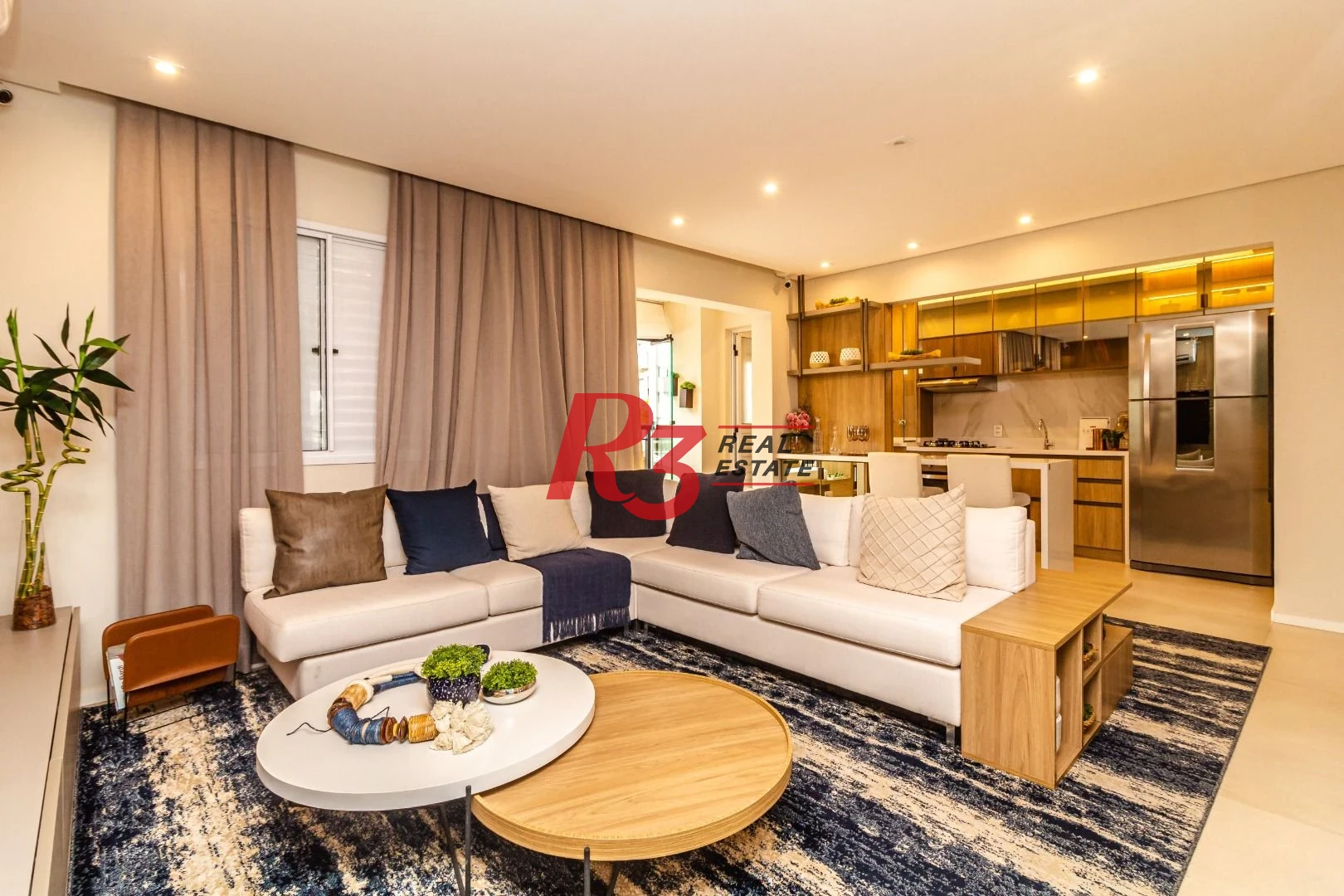 Apartamento com 2 quartos à venda, 63 m² por R$ 700.000 - Marapé - Santos/SP