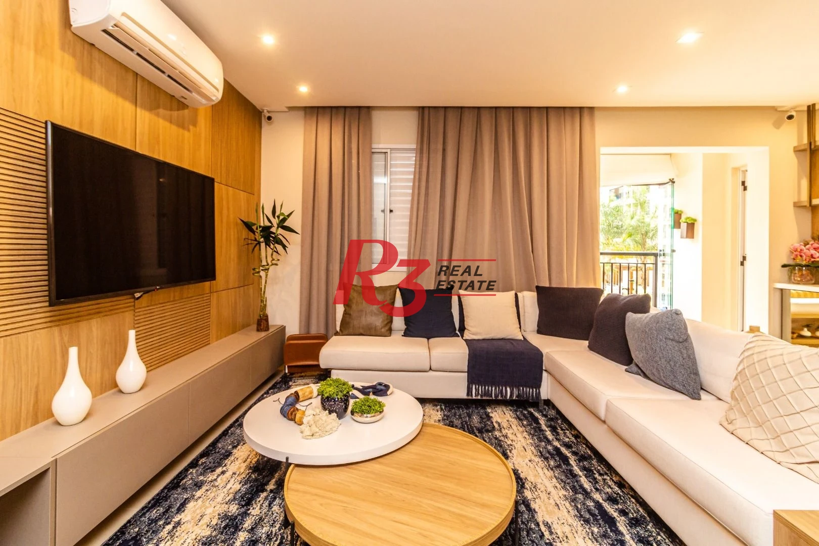 Apartamento com 2 quartos à venda, 63 m² por R$ 700.000 - Marapé - Santos/SP